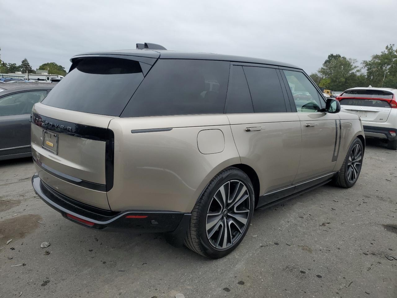 2024 LAND ROVER RANGE ROVER