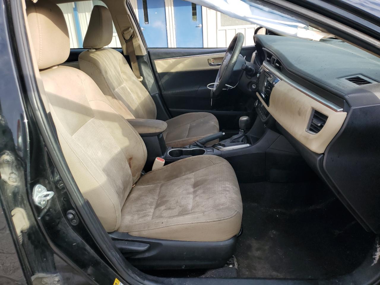 2015 TOYOTA COROLLA