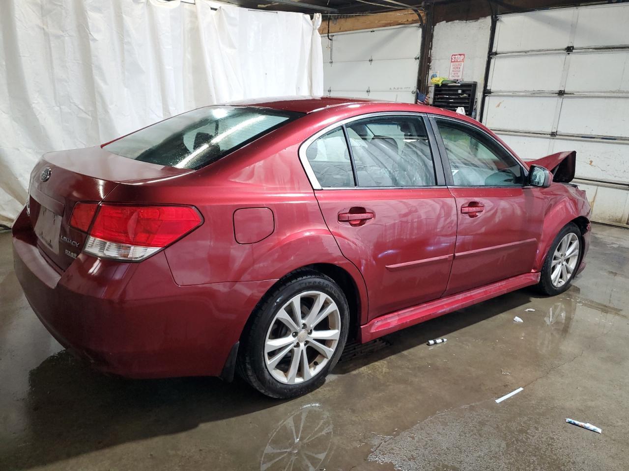2013 SUBARU Legacy