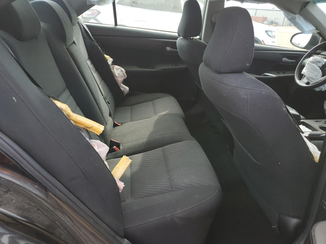 2016 TOYOTA CAMRY