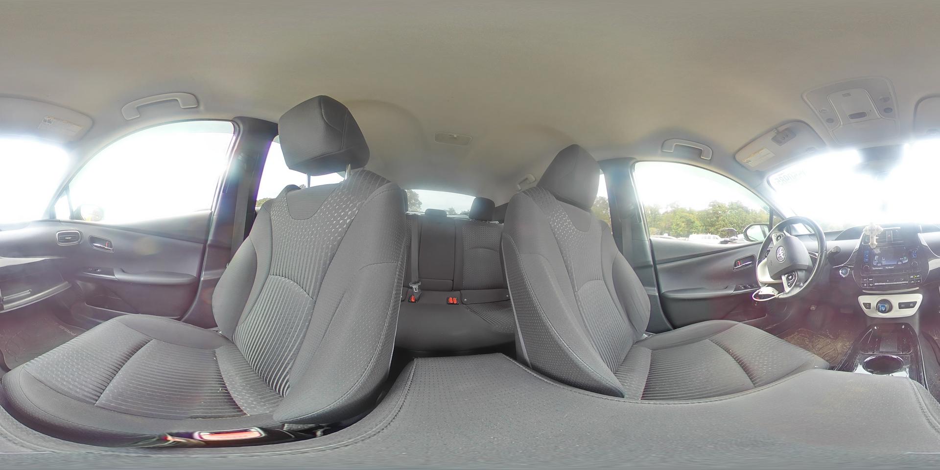 2017 TOYOTA PRIUS