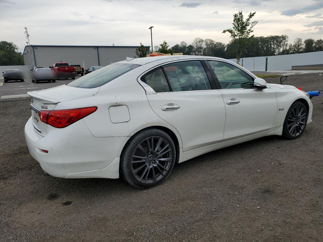 2016 INFINITI Q50