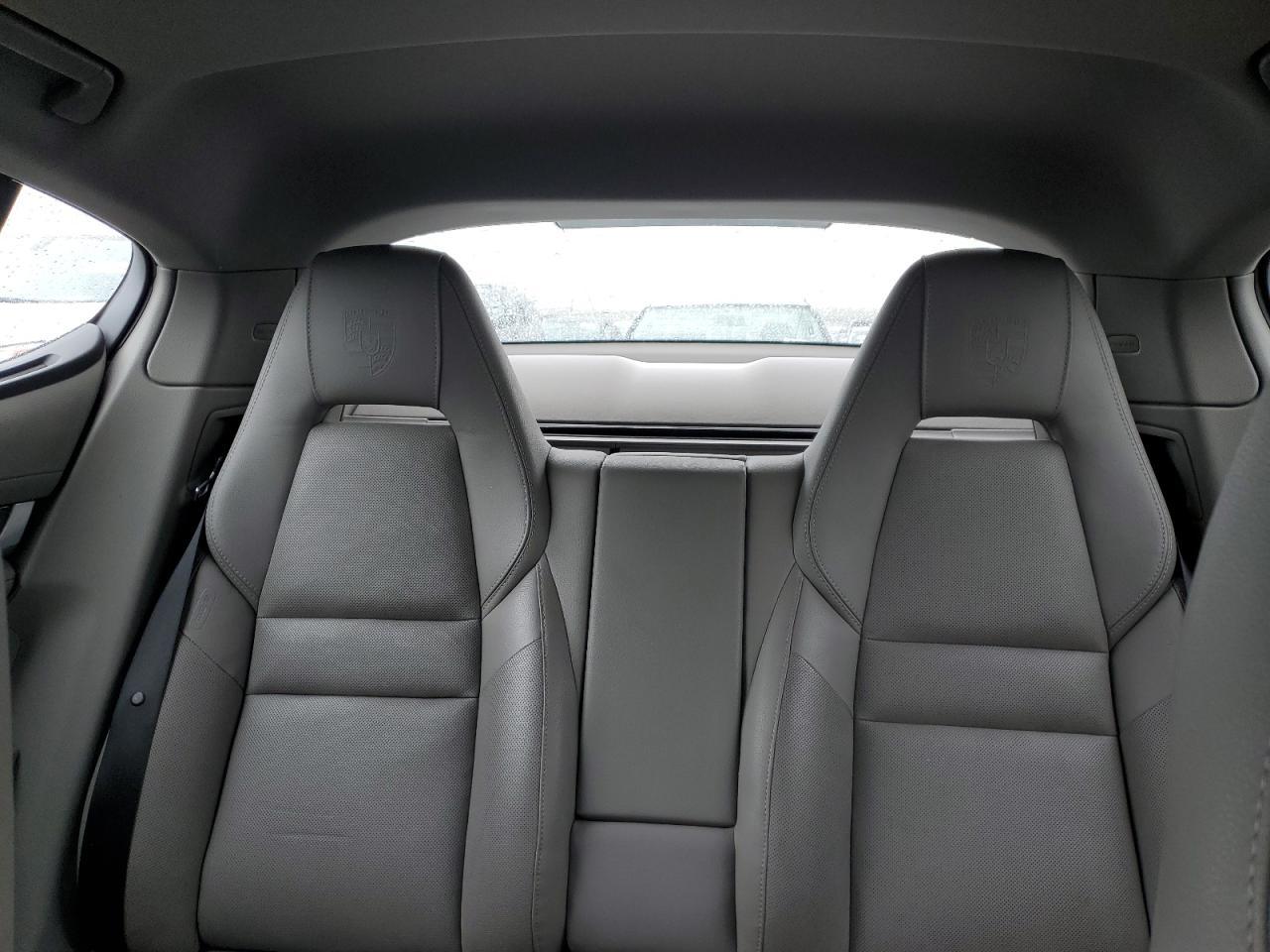2012 PORSCHE Panamera