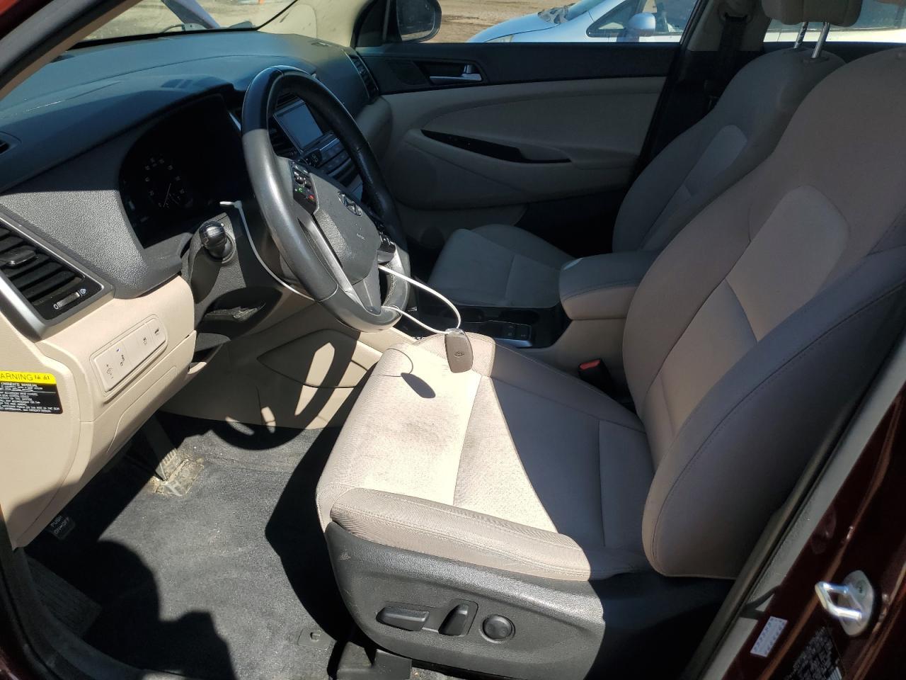 2016 HYUNDAI TUCSON