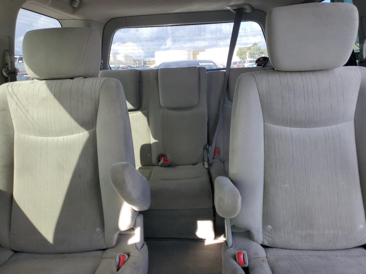2012 NISSAN Quest