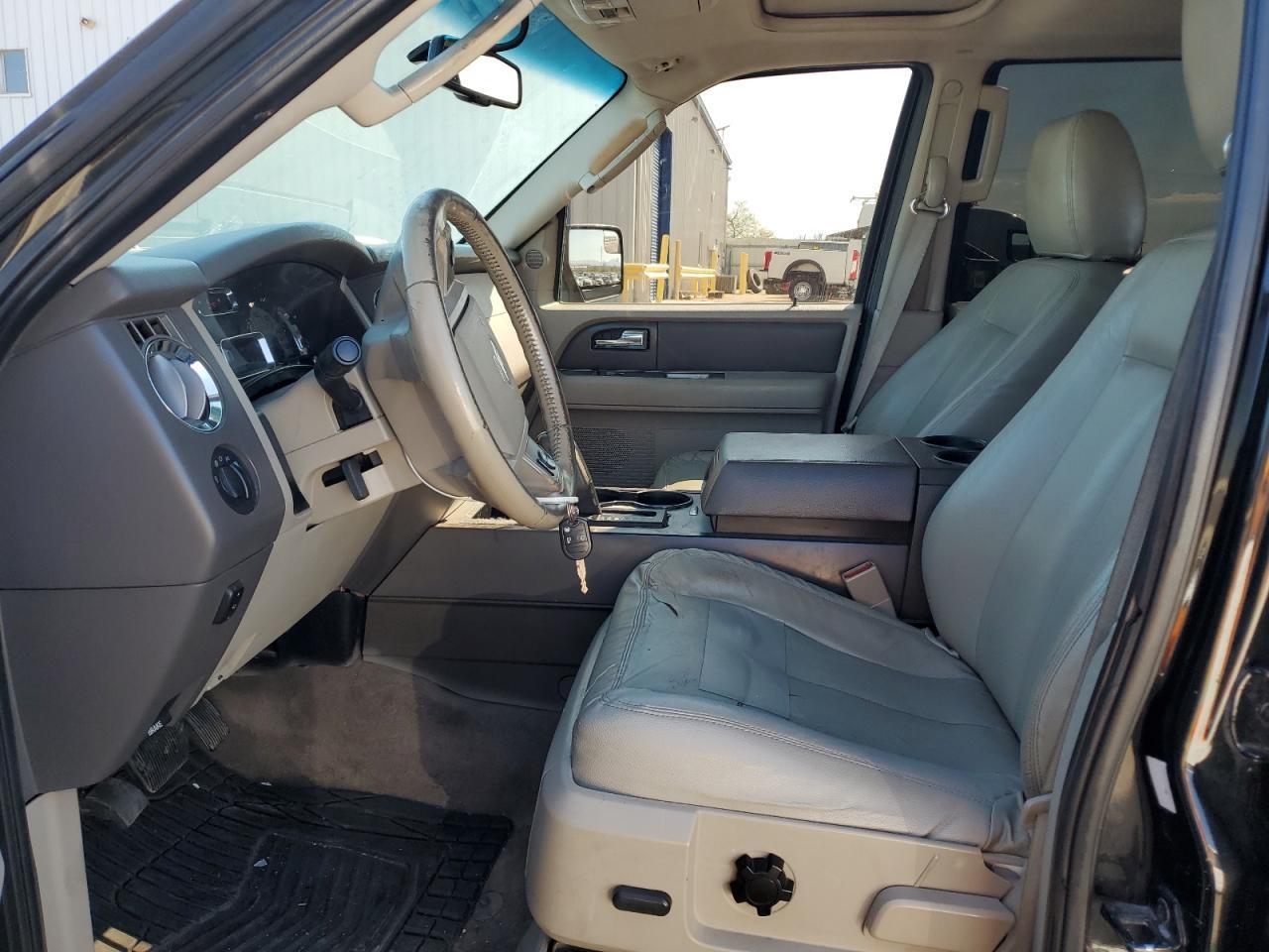 2014 FORD Expedition