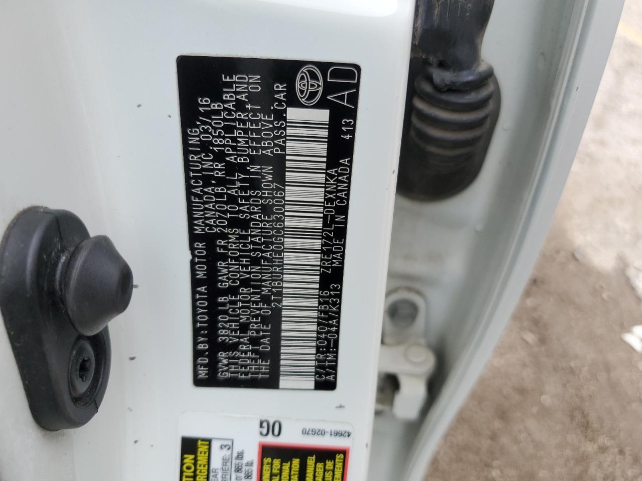 2016 TOYOTA COROLLA