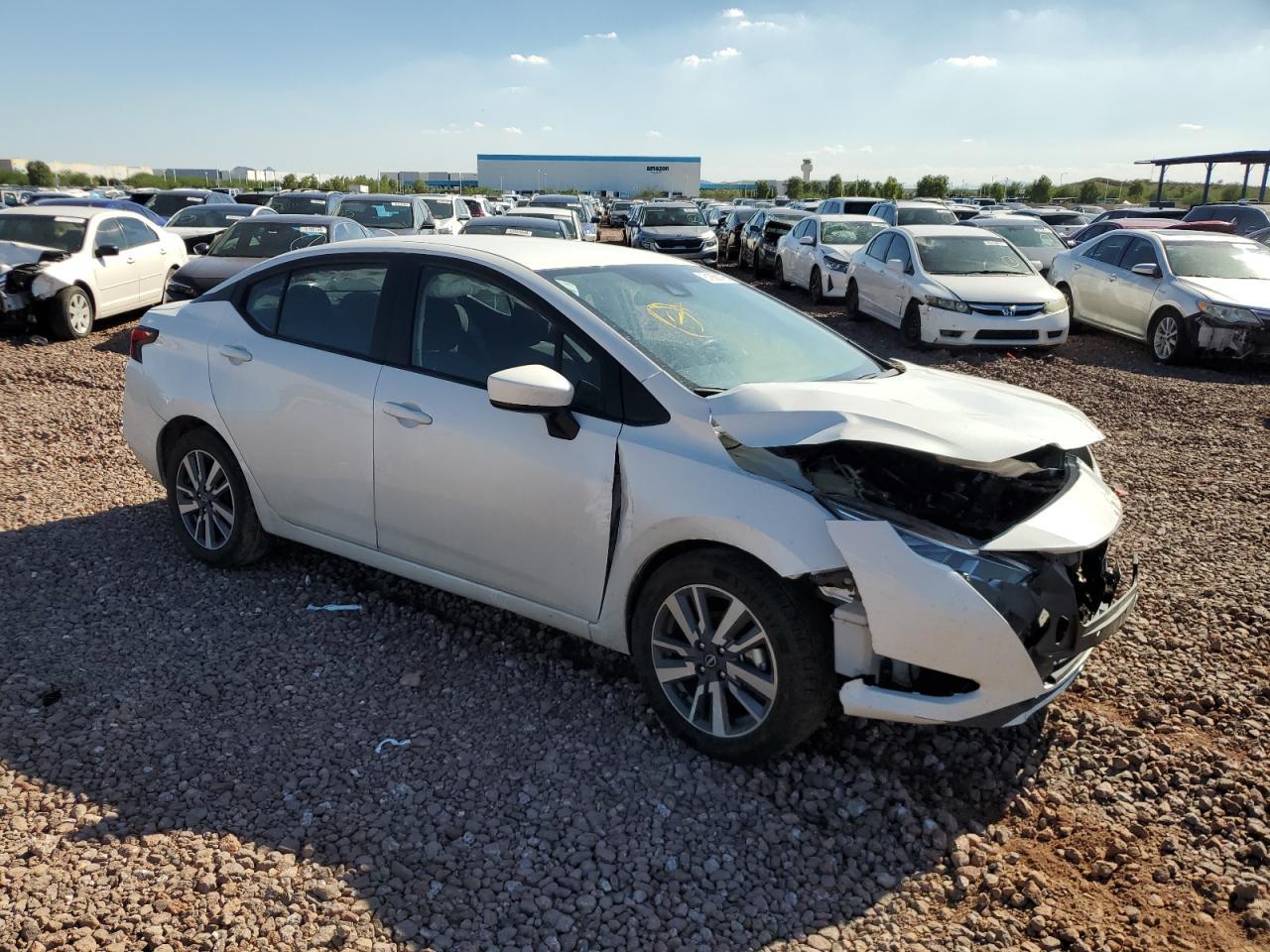 2024 NISSAN VERSA