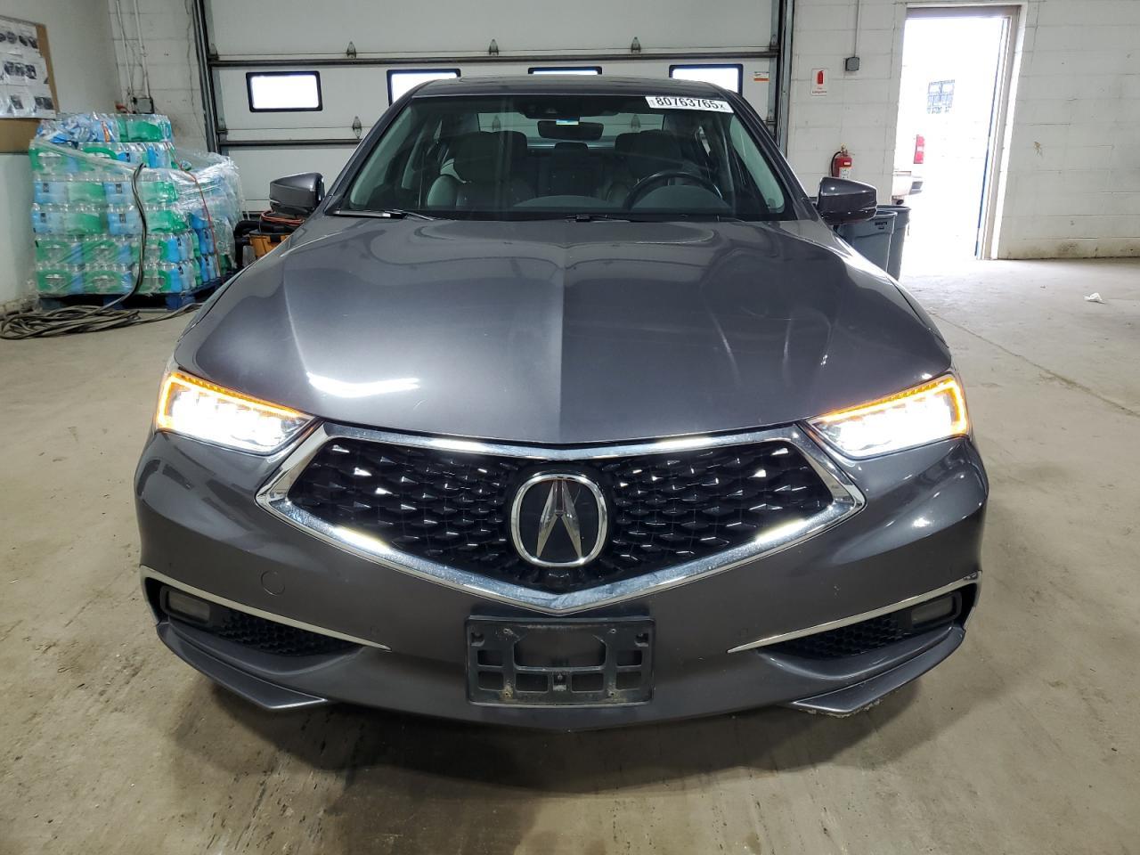 2018 ACURA TLX