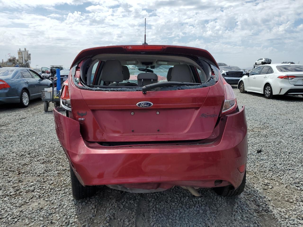 2016 FORD Fiesta