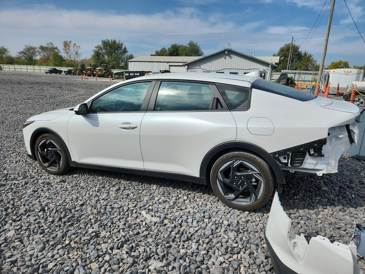 2025 KIA K4