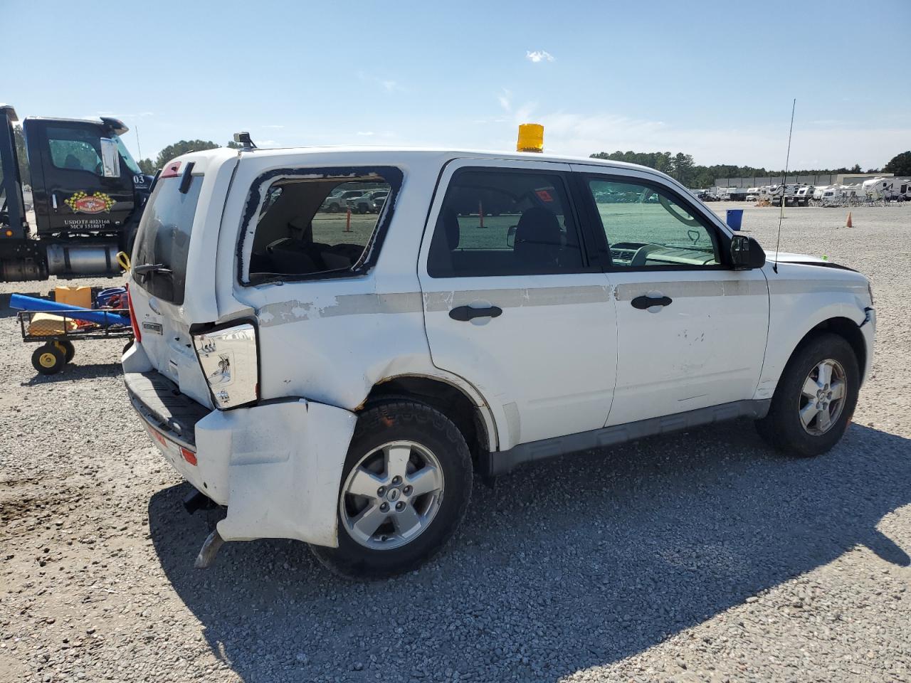 2010 FORD ESCAPE