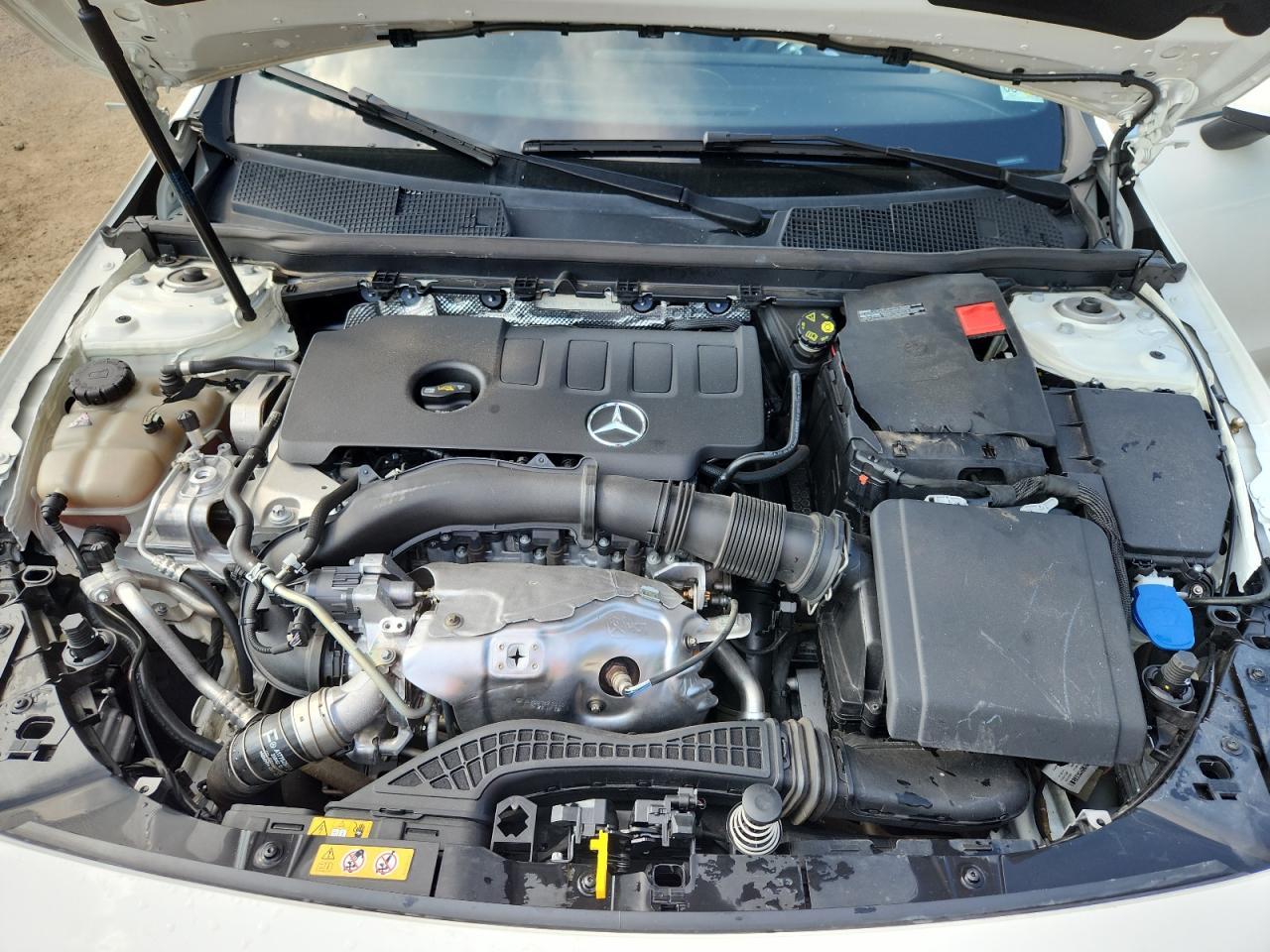 2022 MERCEDES-BENZ CLA-Class