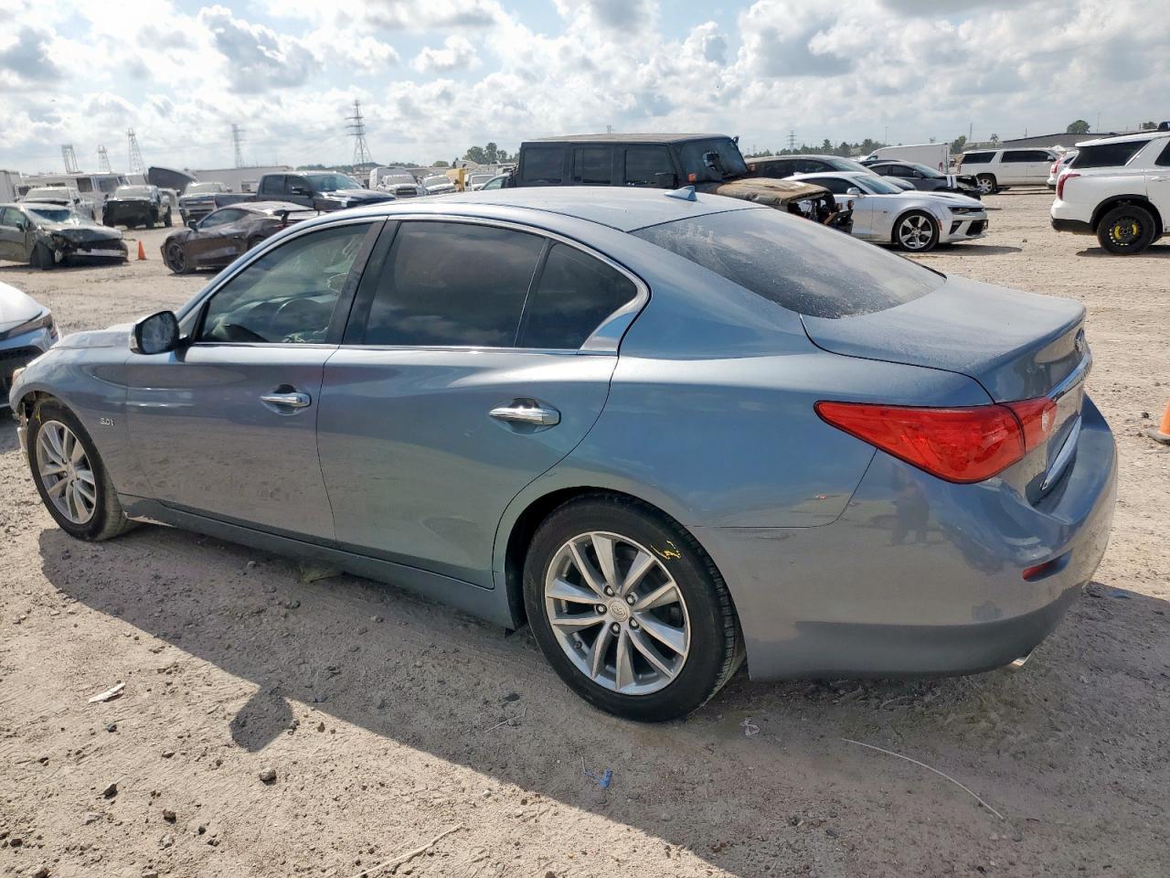 2017 INFINITI Q50