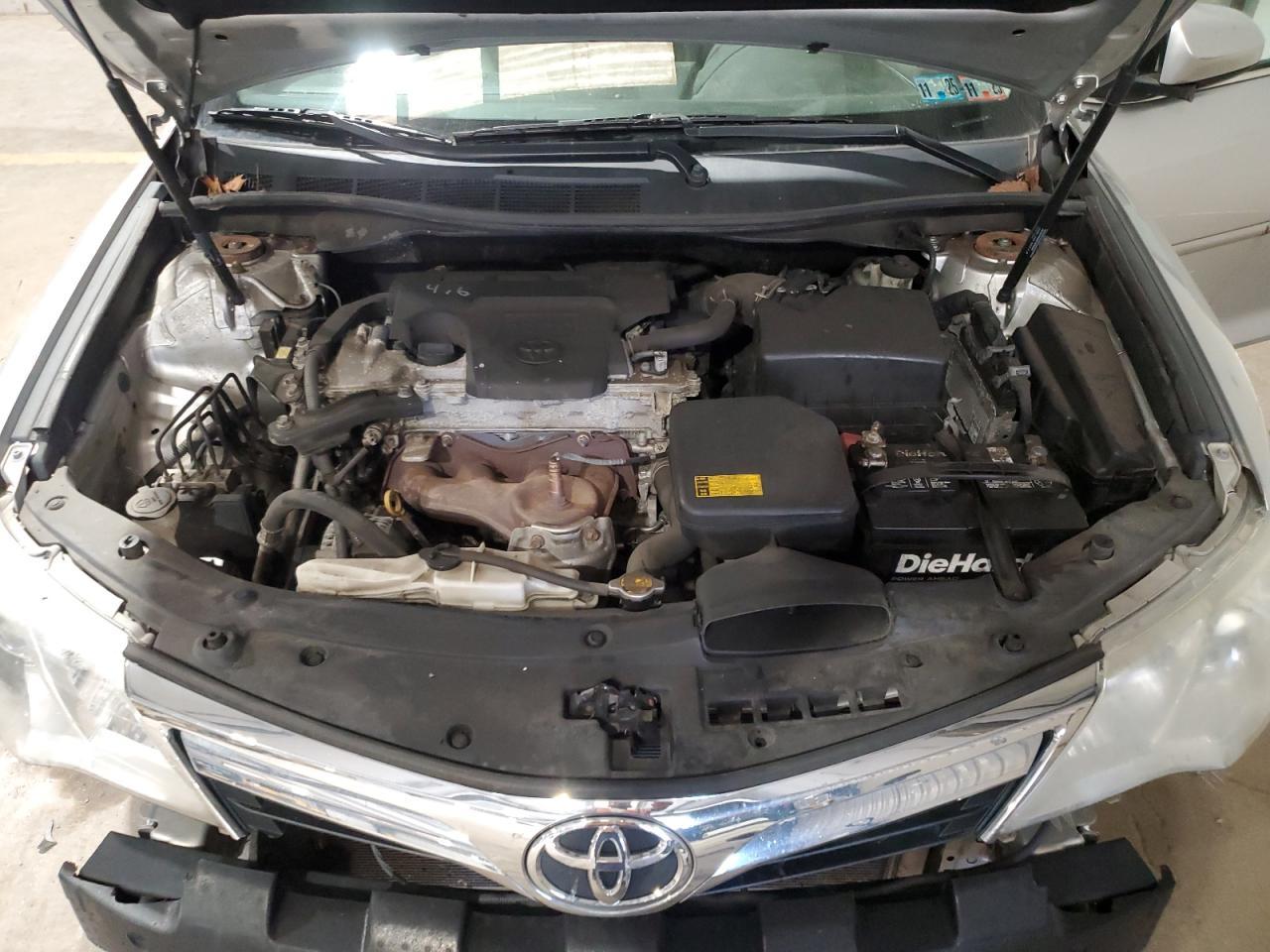 2014 TOYOTA CAMRY