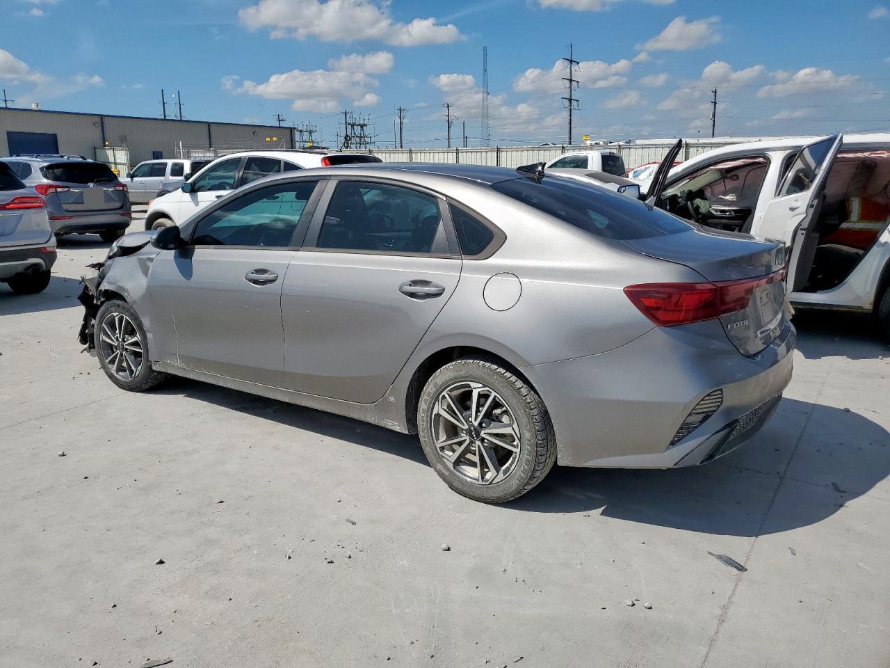 2022 KIA FORTE