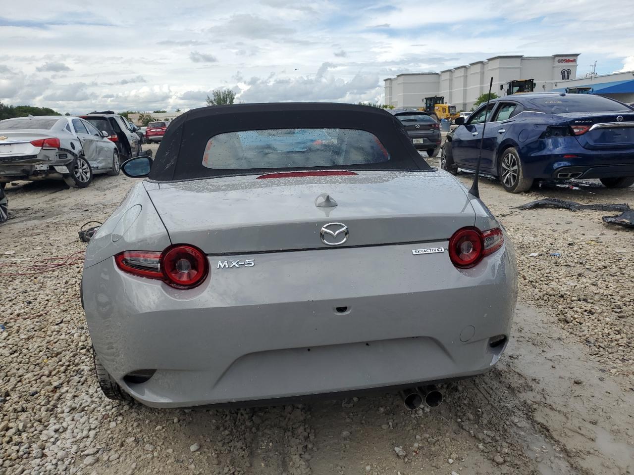 2024 MAZDA MX-5 Miata