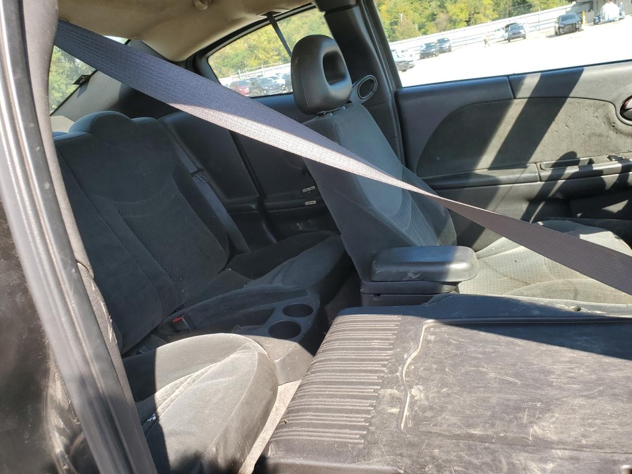 2004 SATURN Ion