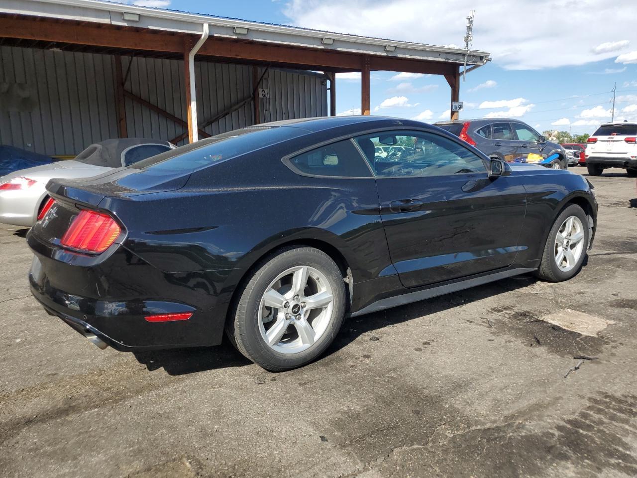 2017 FORD MUSTANG