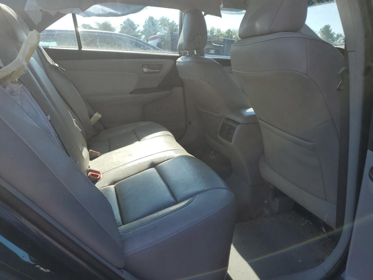 2017 TOYOTA CAMRY