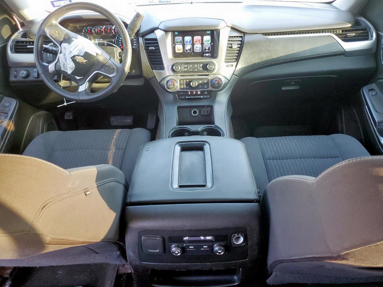 2017 CHEVROLET Tahoe