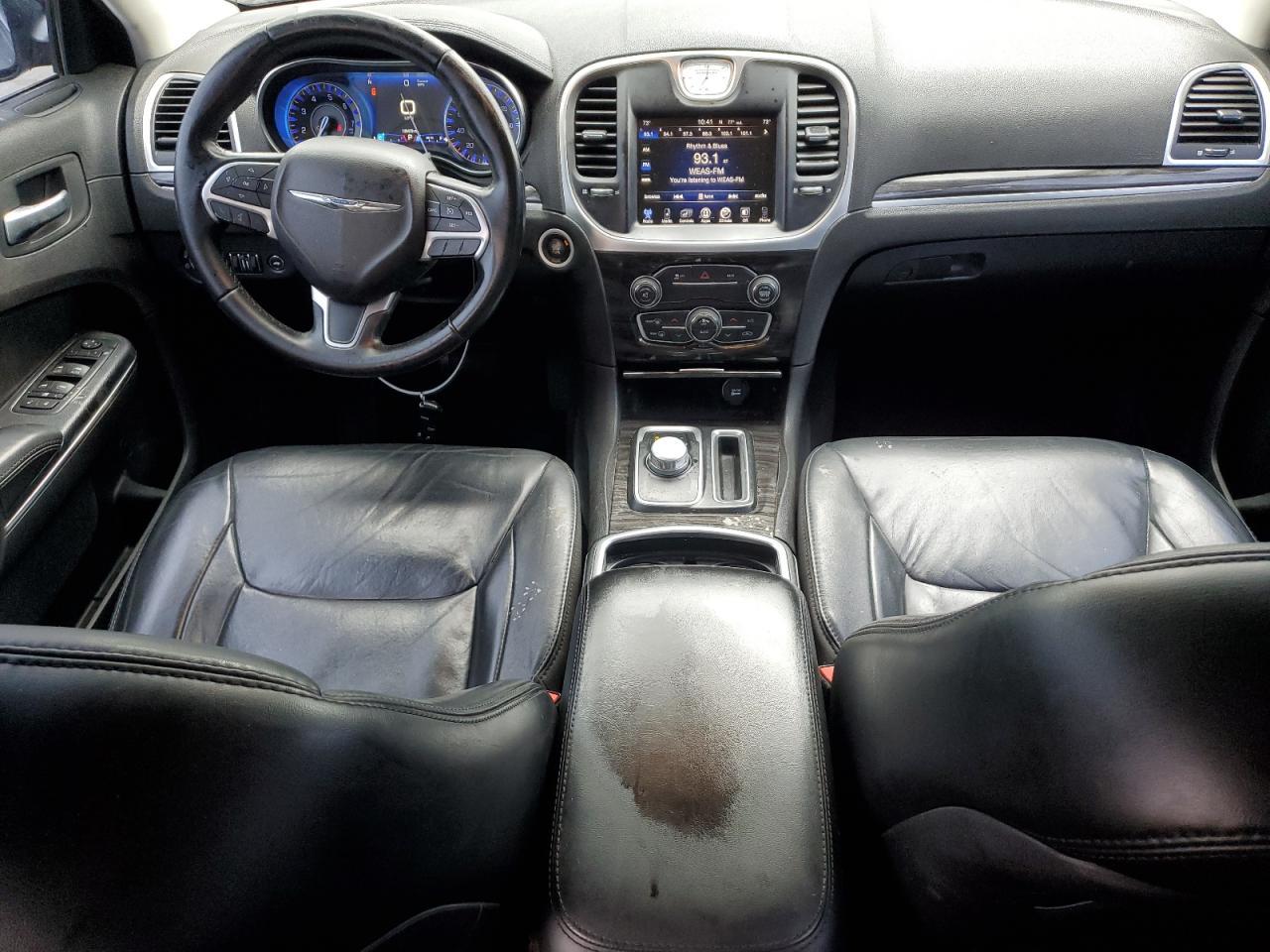 2016 CHRYSLER 300