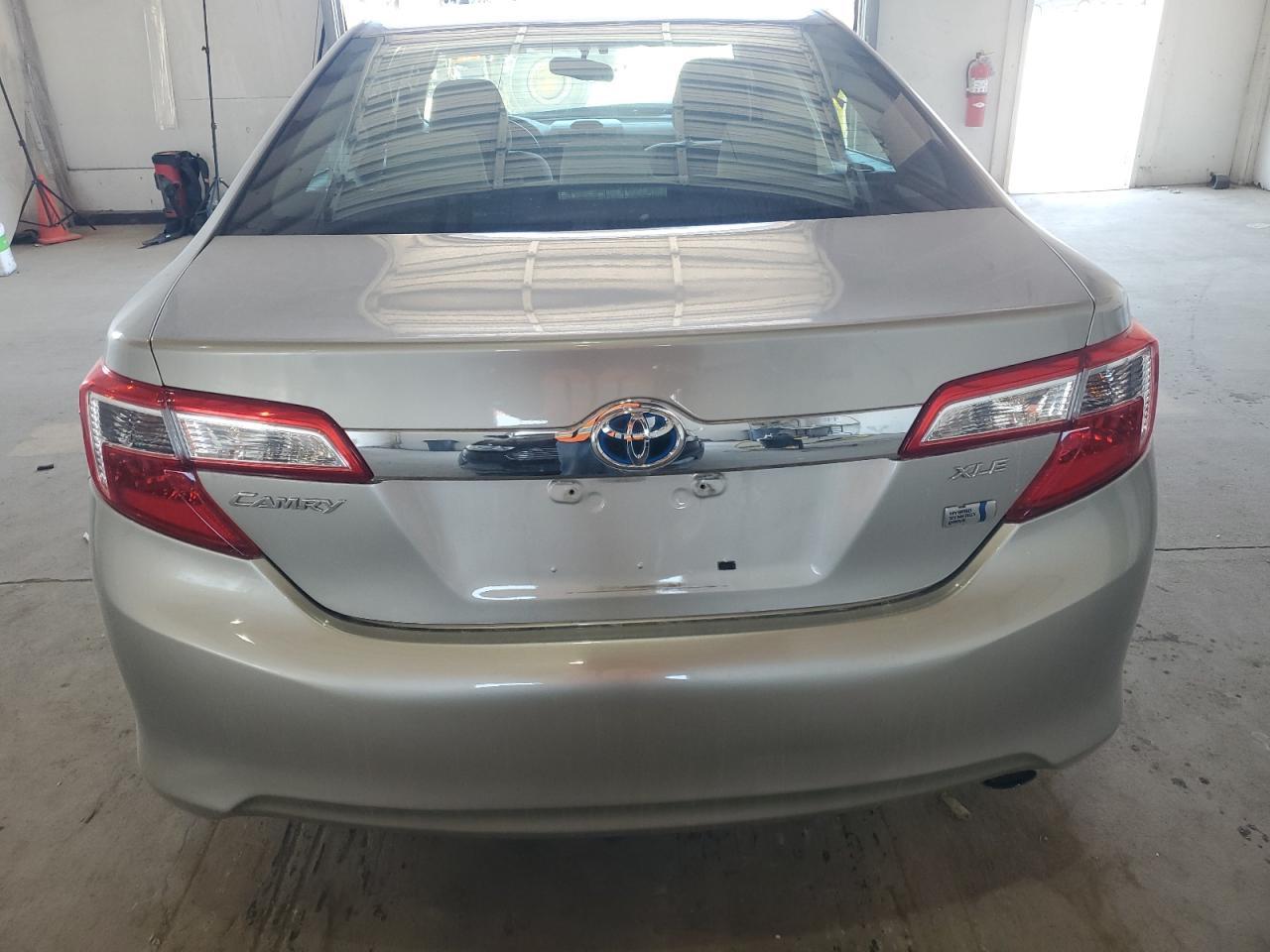 2013 TOYOTA CAMRY