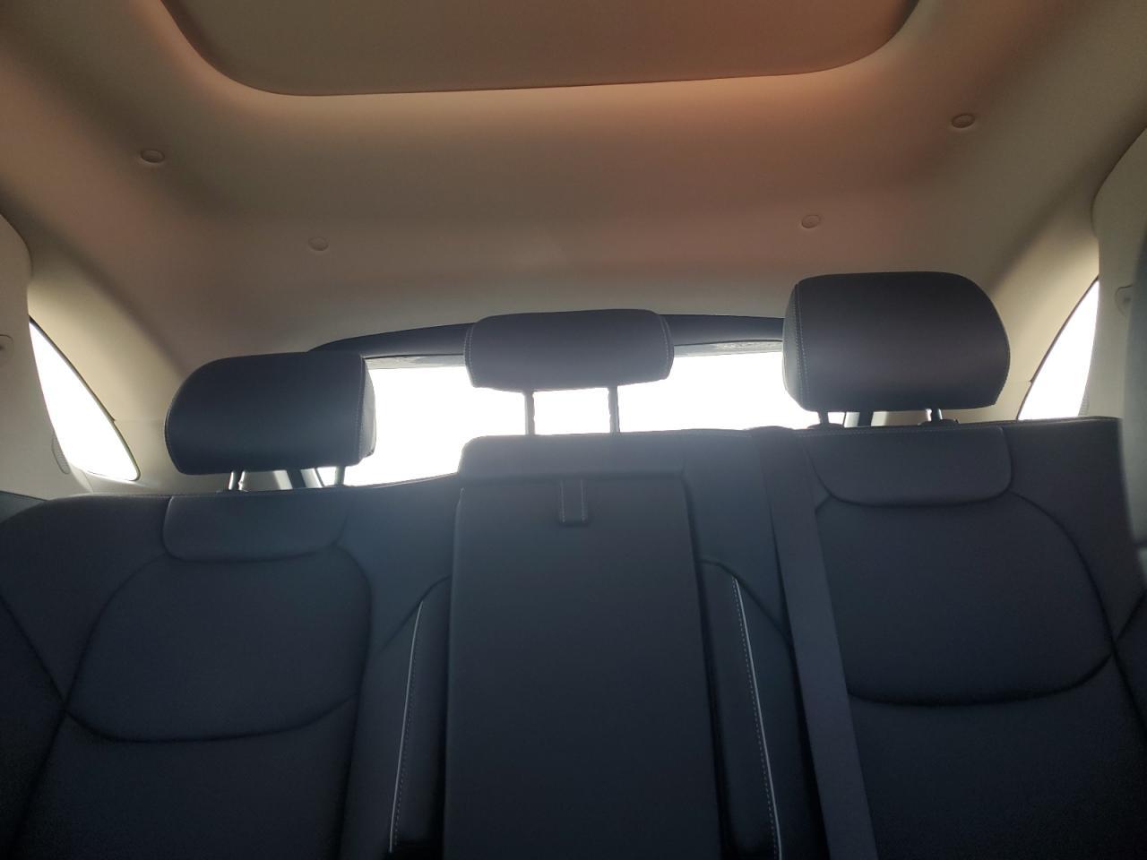 2026 GENESIS GV70