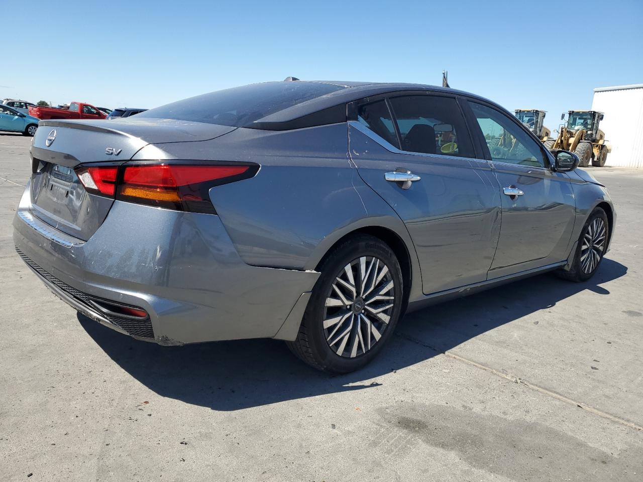 2023 NISSAN ALTIMA