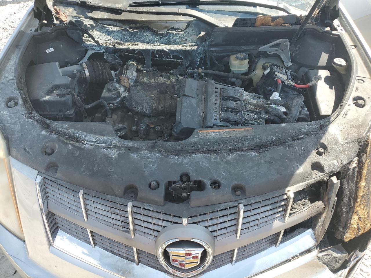 2010 CADILLAC SRX