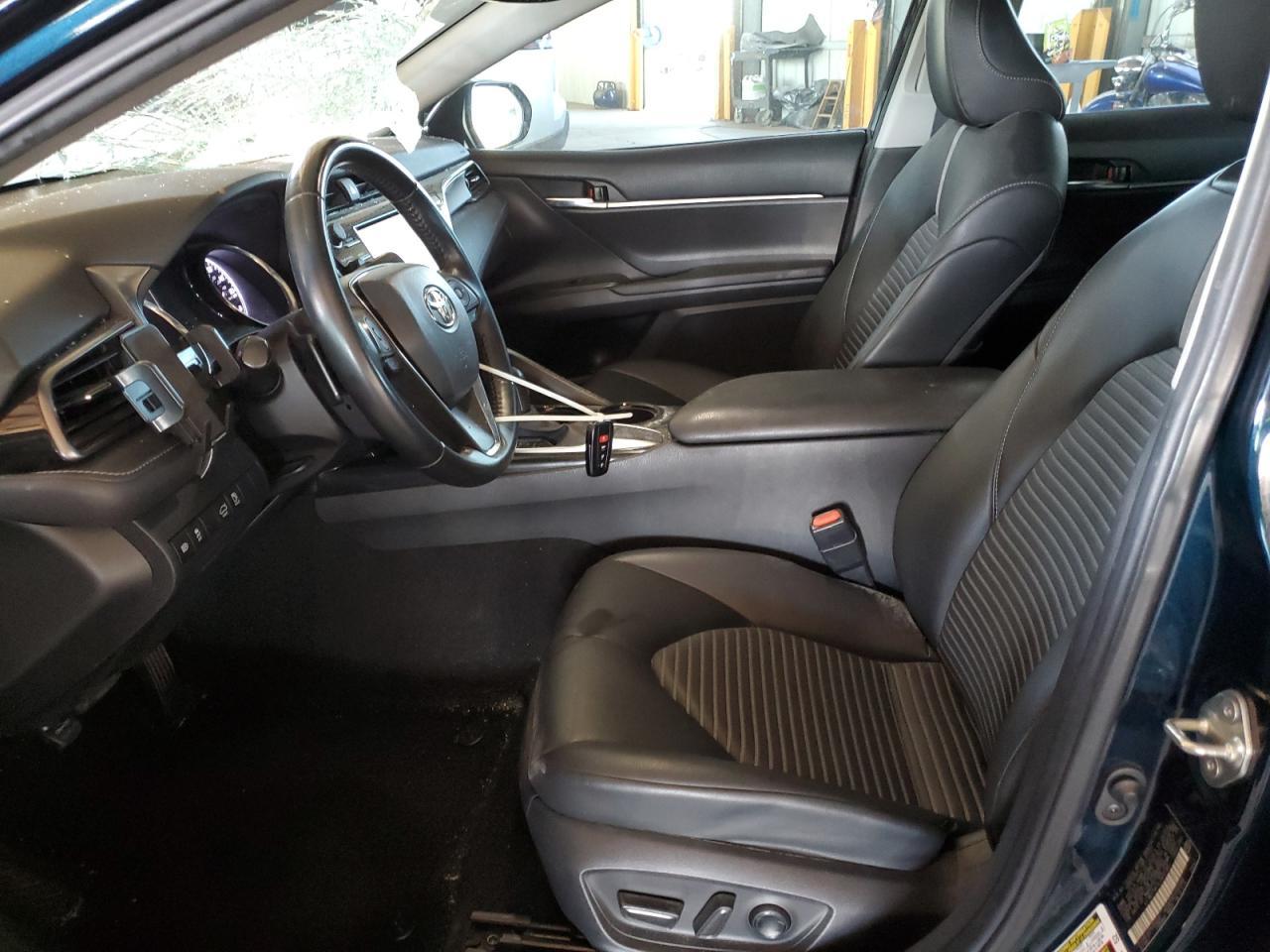 2020 TOYOTA CAMRY