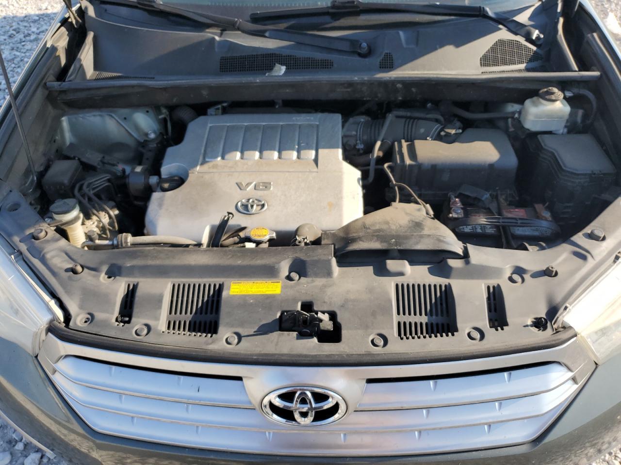2013 TOYOTA HIGHLANDER