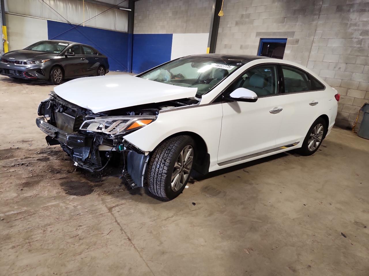 2016 HYUNDAI SONATA