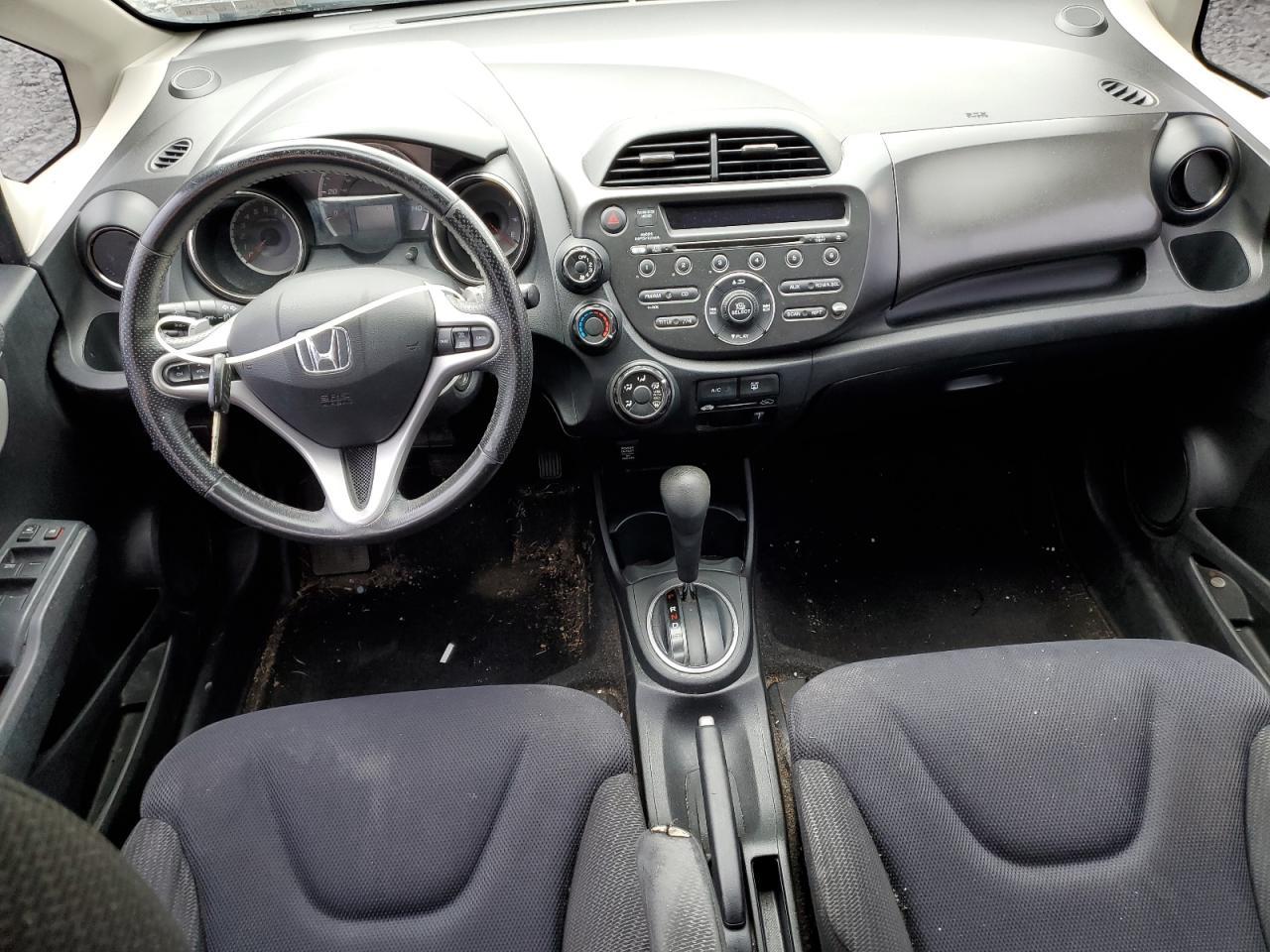 2013 HONDA FIT