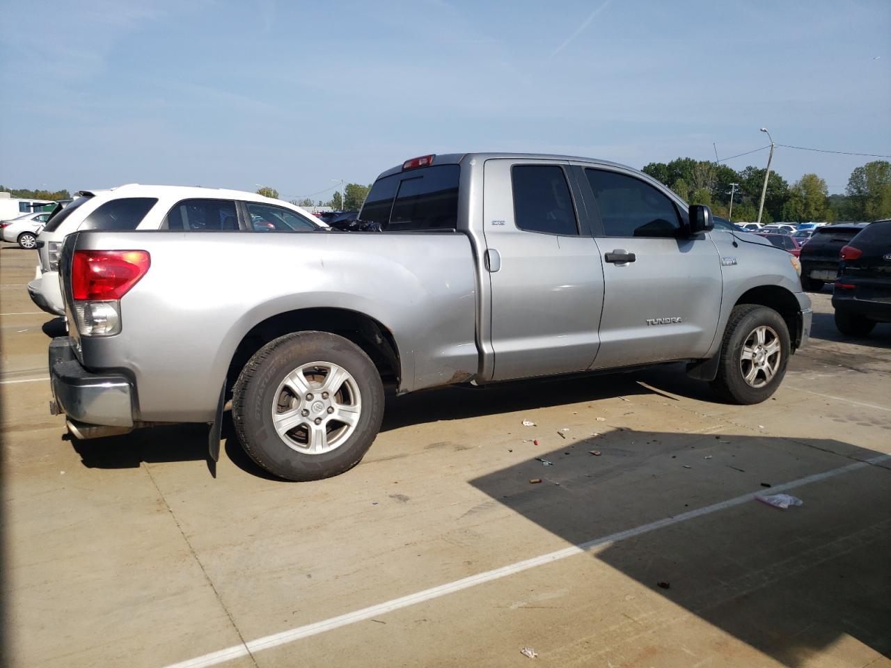 2008 TOYOTA TUNDRA