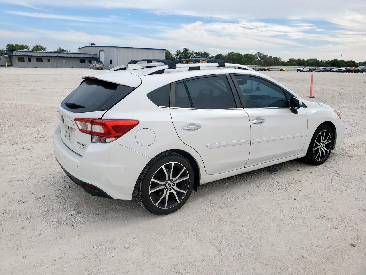 2017 SUBARU IMPREZA