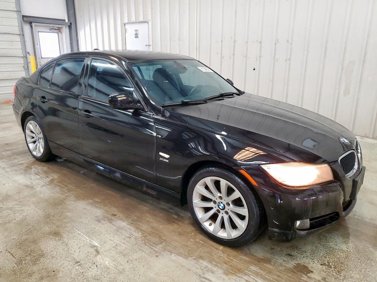 2011 BMW 3 SERIES