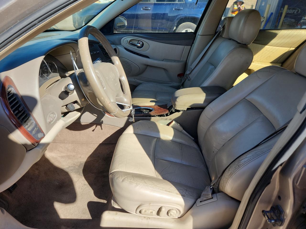 2001 OLDSMOBILE Aurora