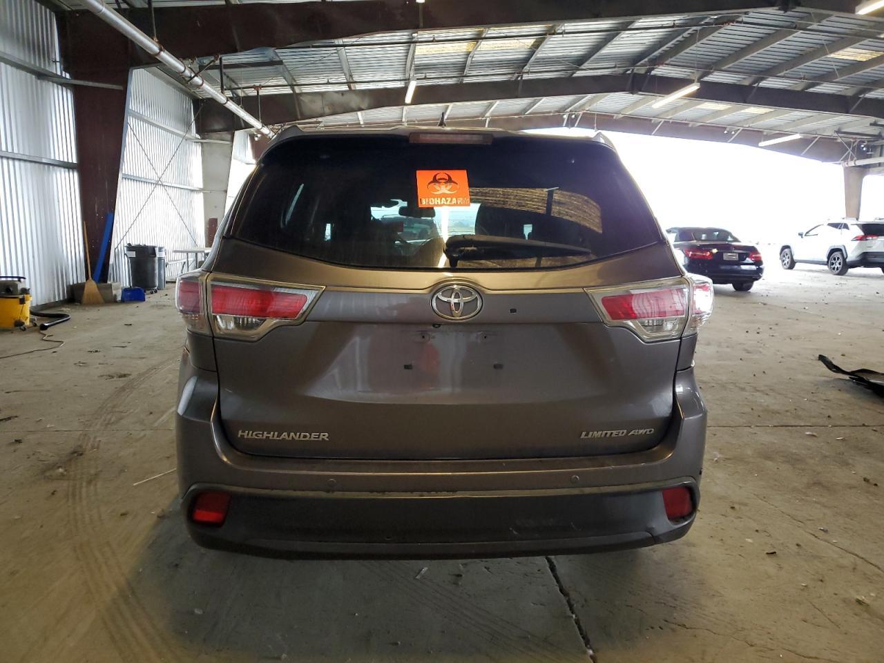 2014 TOYOTA HIGHLANDER