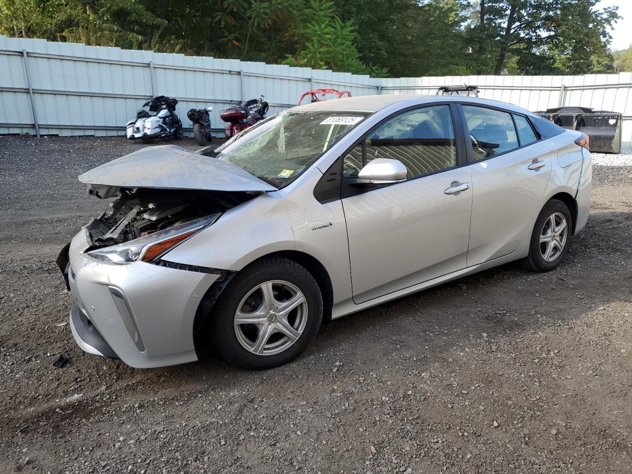 2021 TOYOTA PRIUS