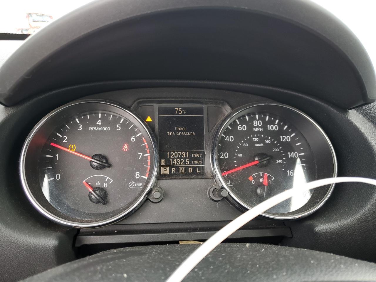 2013 NISSAN ROGUE