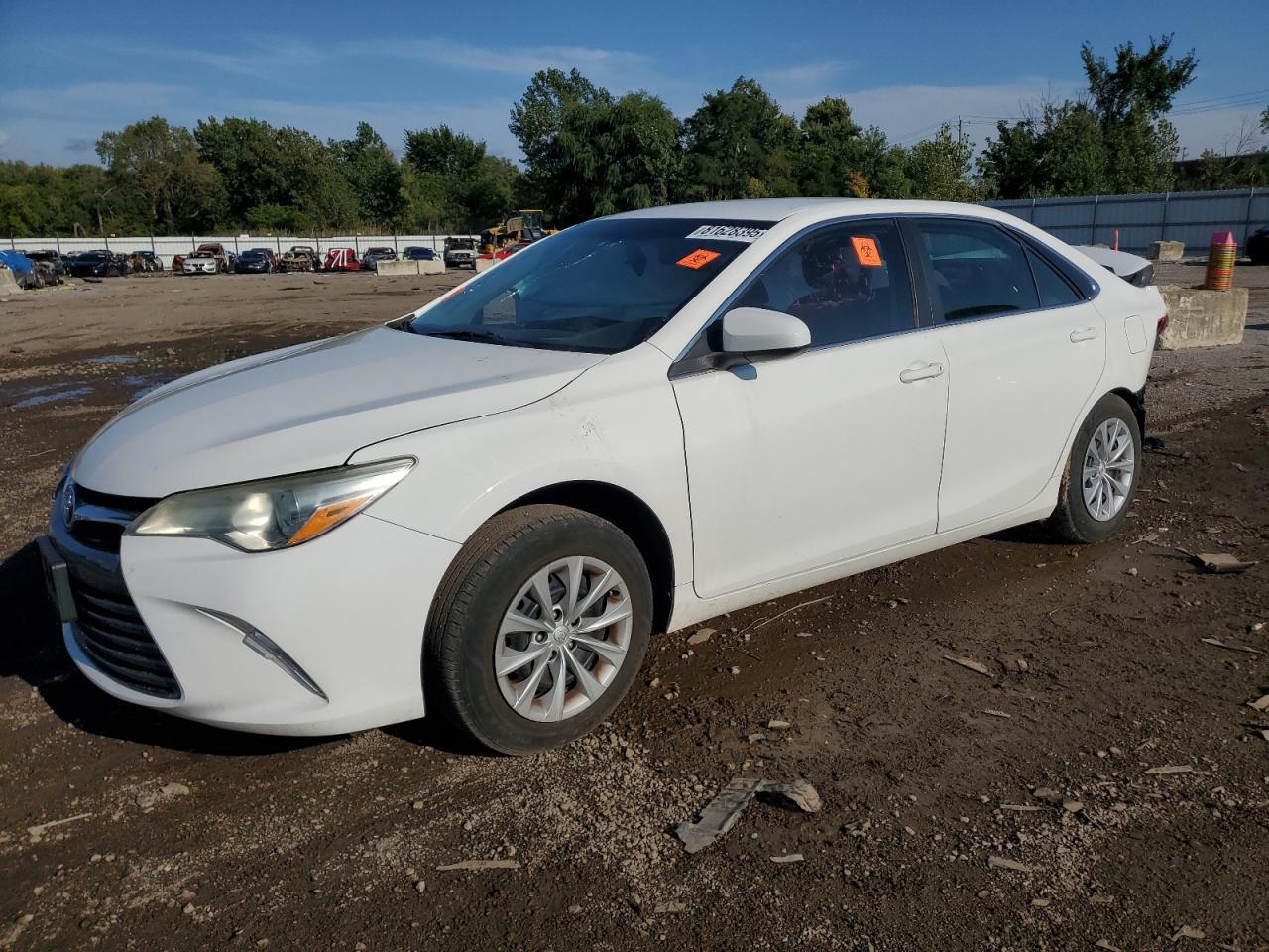 2015 TOYOTA CAMRY
