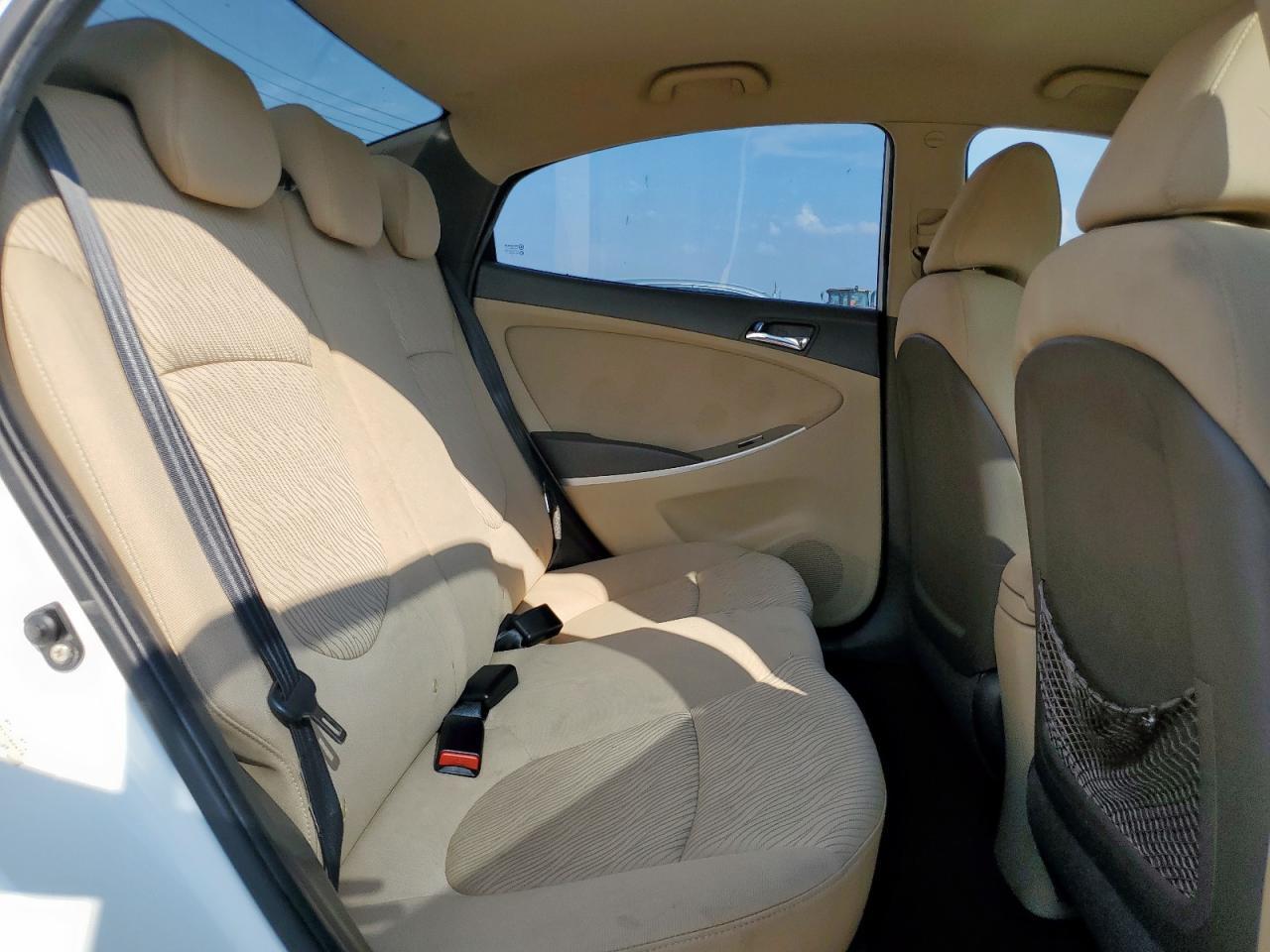 2012 HYUNDAI ACCENT