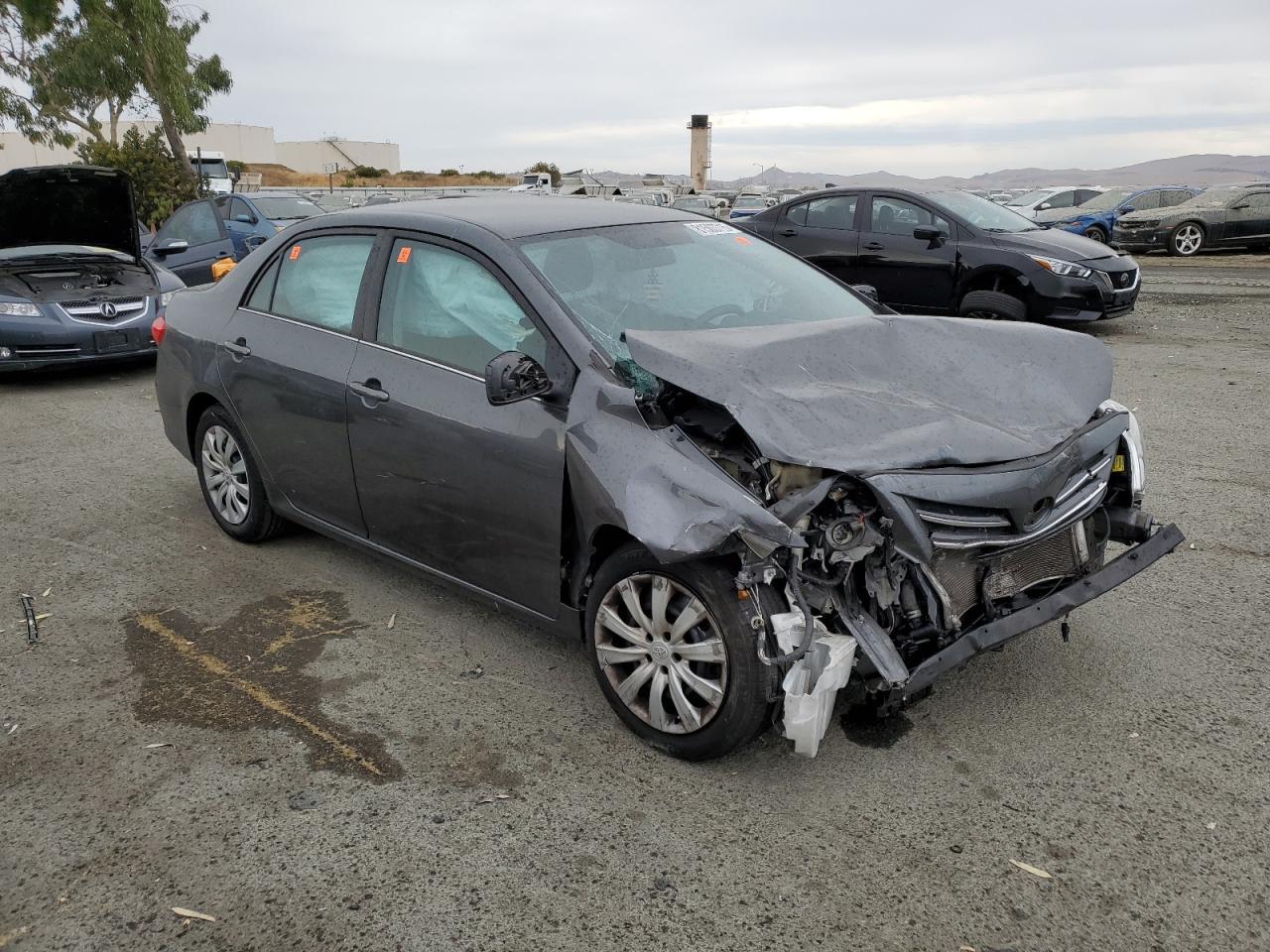 2013 TOYOTA COROLLA