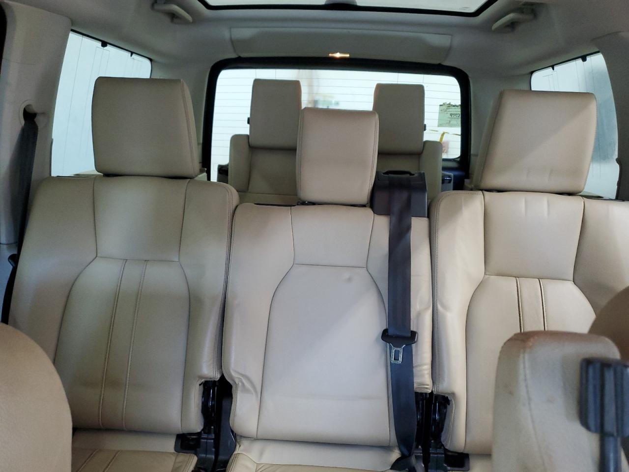 2011 LAND ROVER LR4