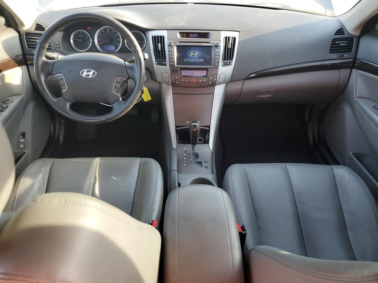 2009 HYUNDAI SONATA