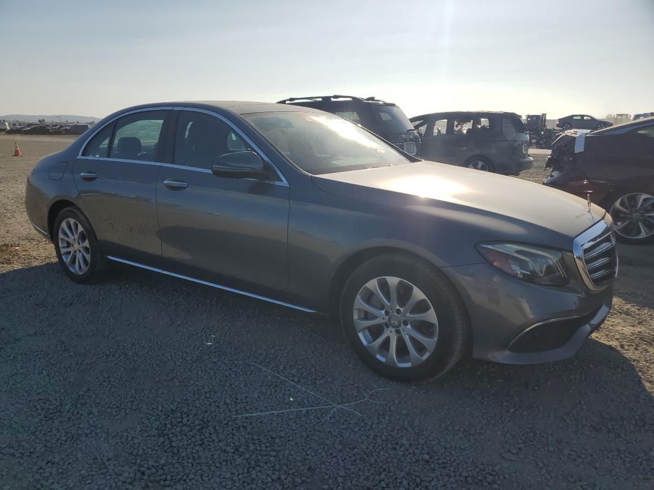 2017 MERCEDES-BENZ E-Class