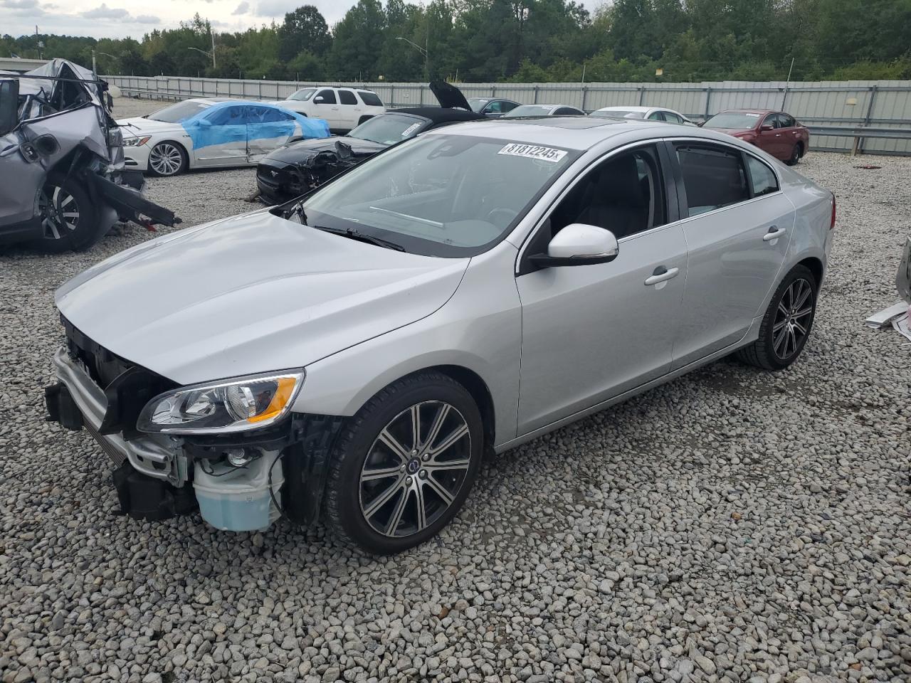 2017 VOLVO S60