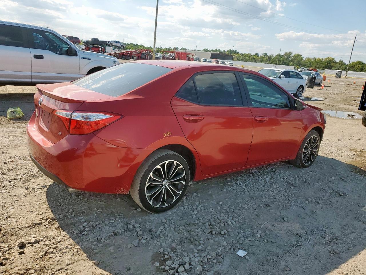 2016 TOYOTA COROLLA