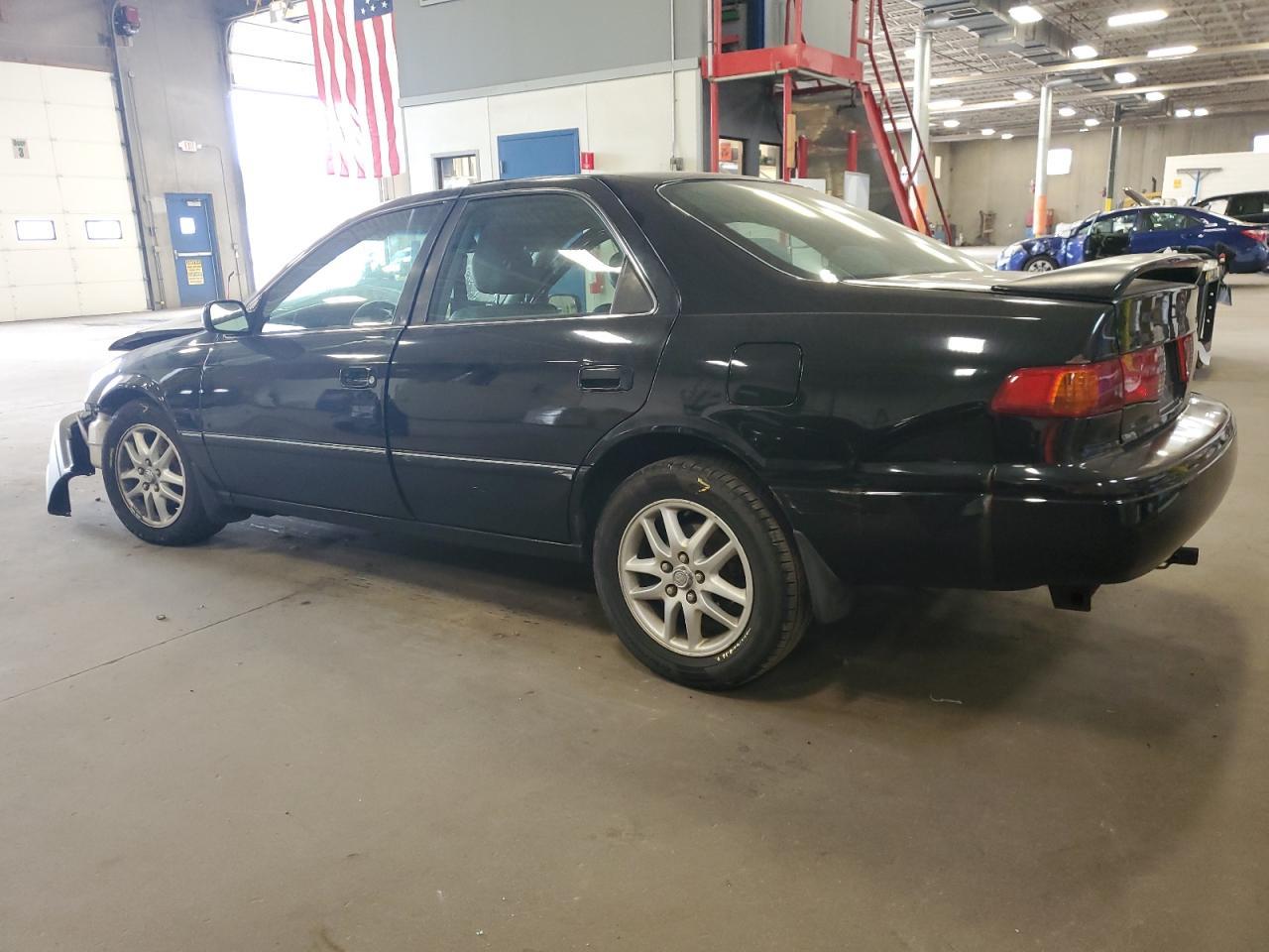 2000 TOYOTA CAMRY